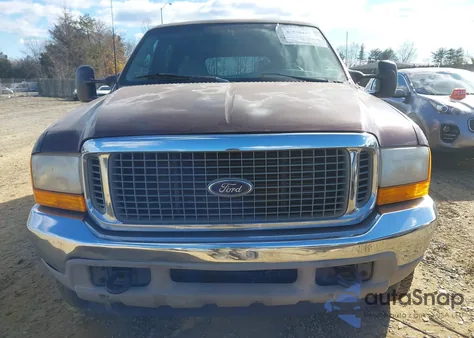 2000 Ford Excursion Limited из США, поврежденный, VIN 1FMNU43S5YED17880